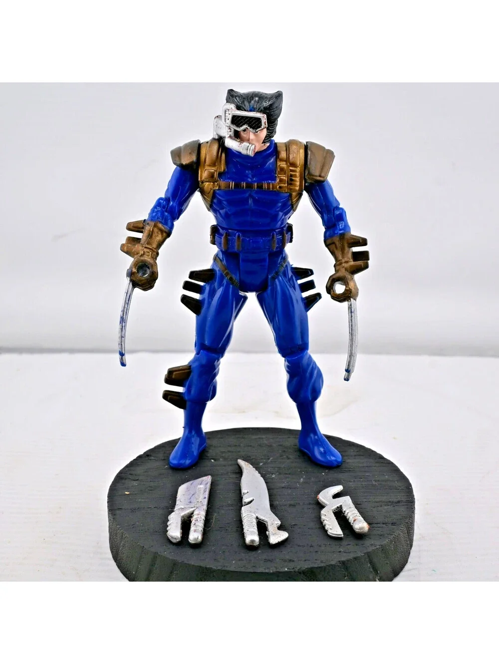 Wolverine Spy X-MEN Marvel Comics Toy Biz 1994 Action Figure